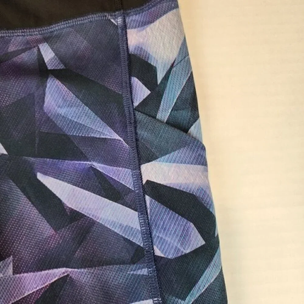 Lululemon Speed Crop Leggings size 4 Blue Black activewear 22
